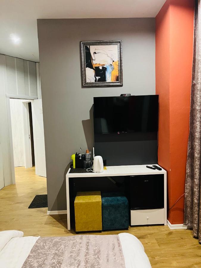 Colombia Apartments&rooms * Durres