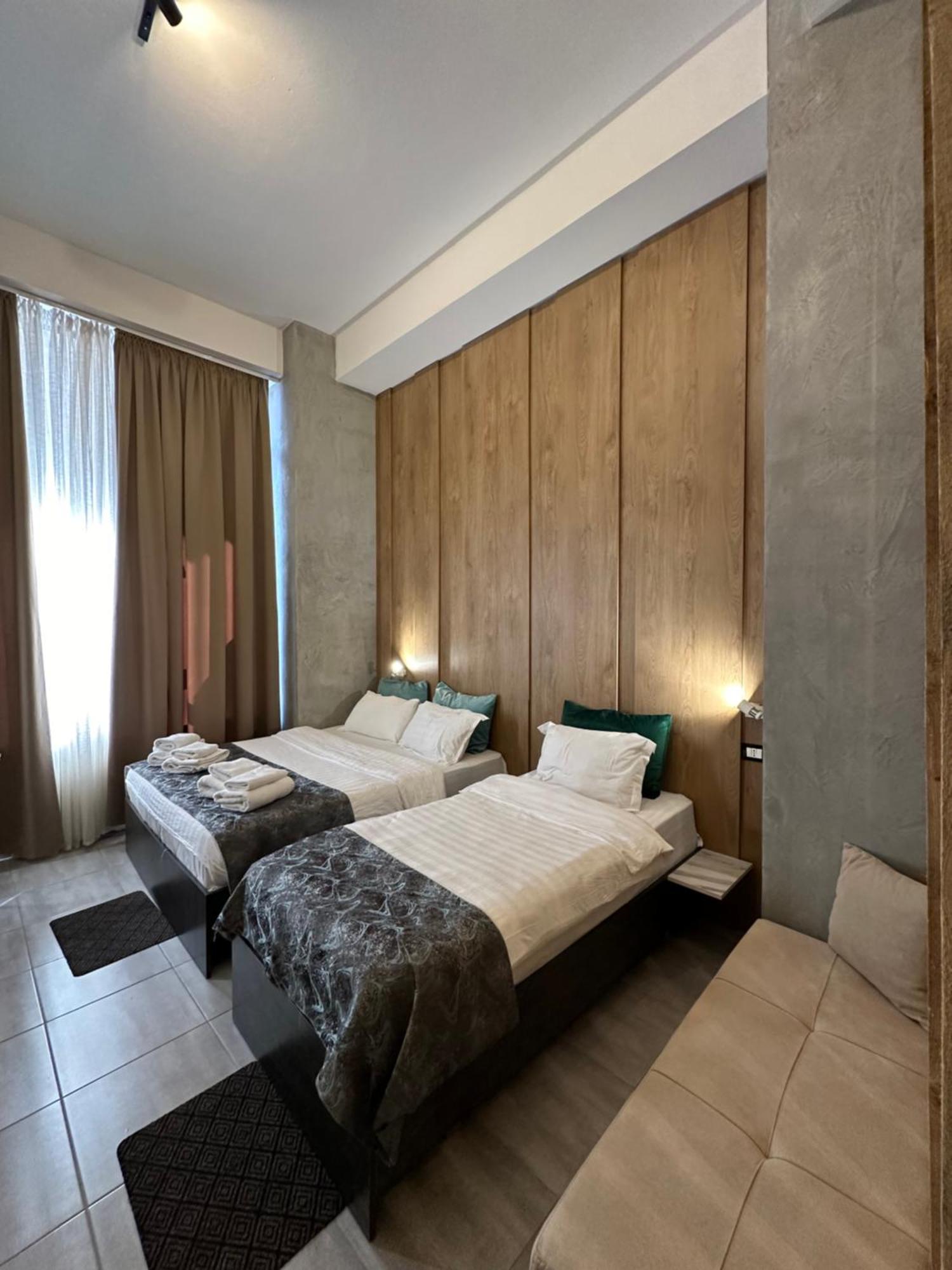 Colombia Apartments&rooms Durrës