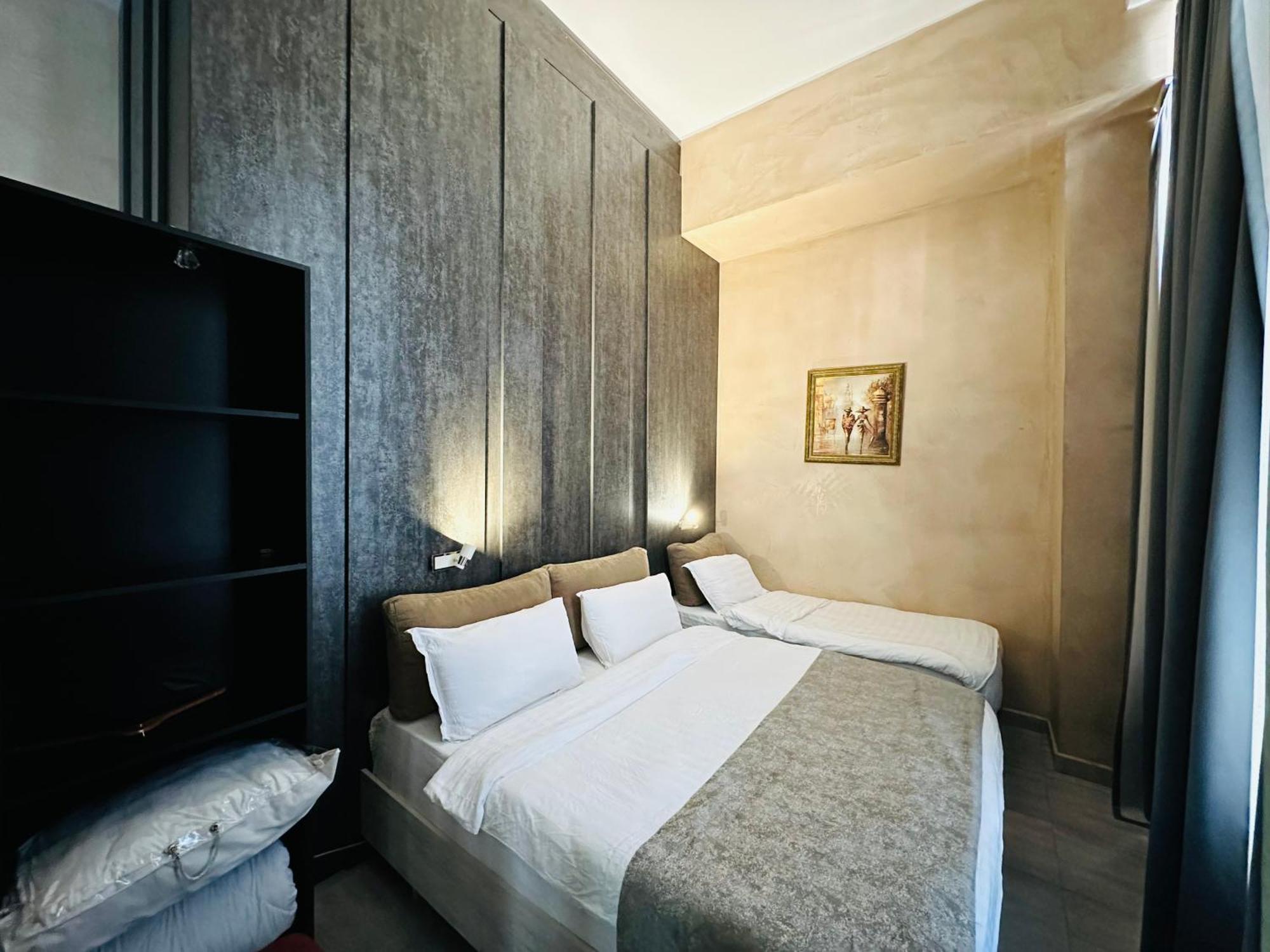 Colombia Apartments&rooms * Durres